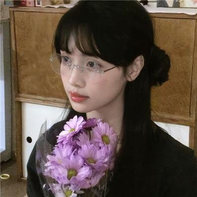 我们是共产主义省略号